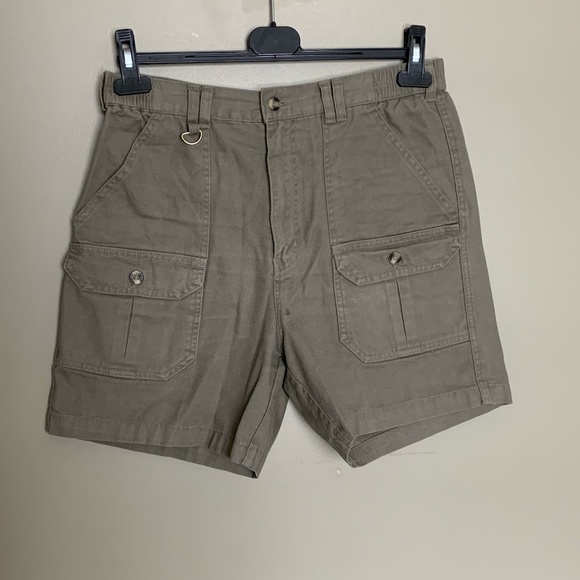 Dickies Other - Dickie's khaki cargo shorts 32x6